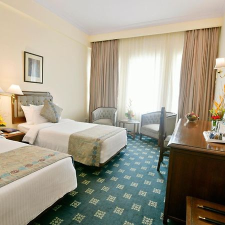 Peerless Hotel Καλκούτα Εξωτερικό φωτογραφία