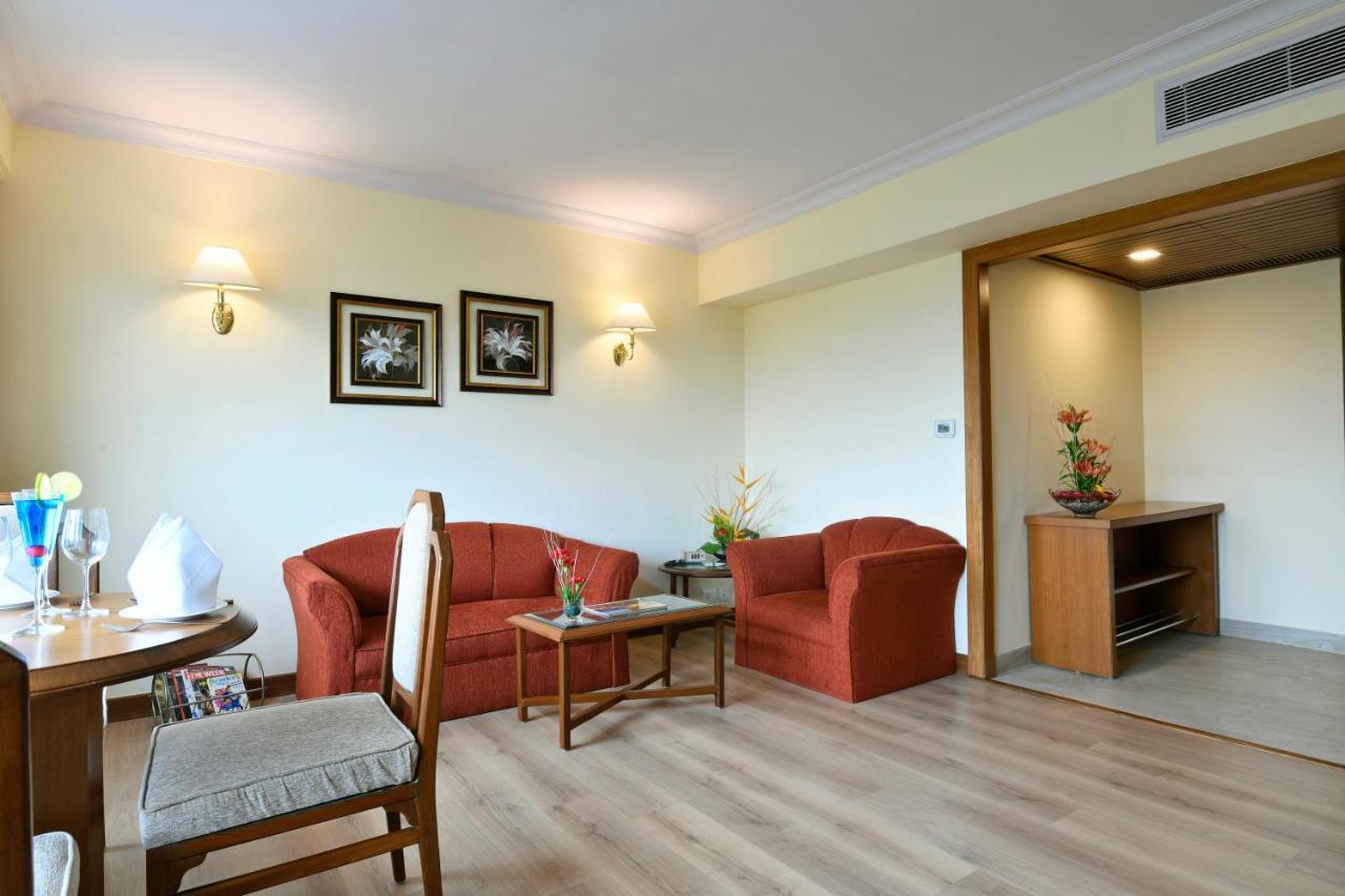 Peerless Hotel Καλκούτα Εξωτερικό φωτογραφία