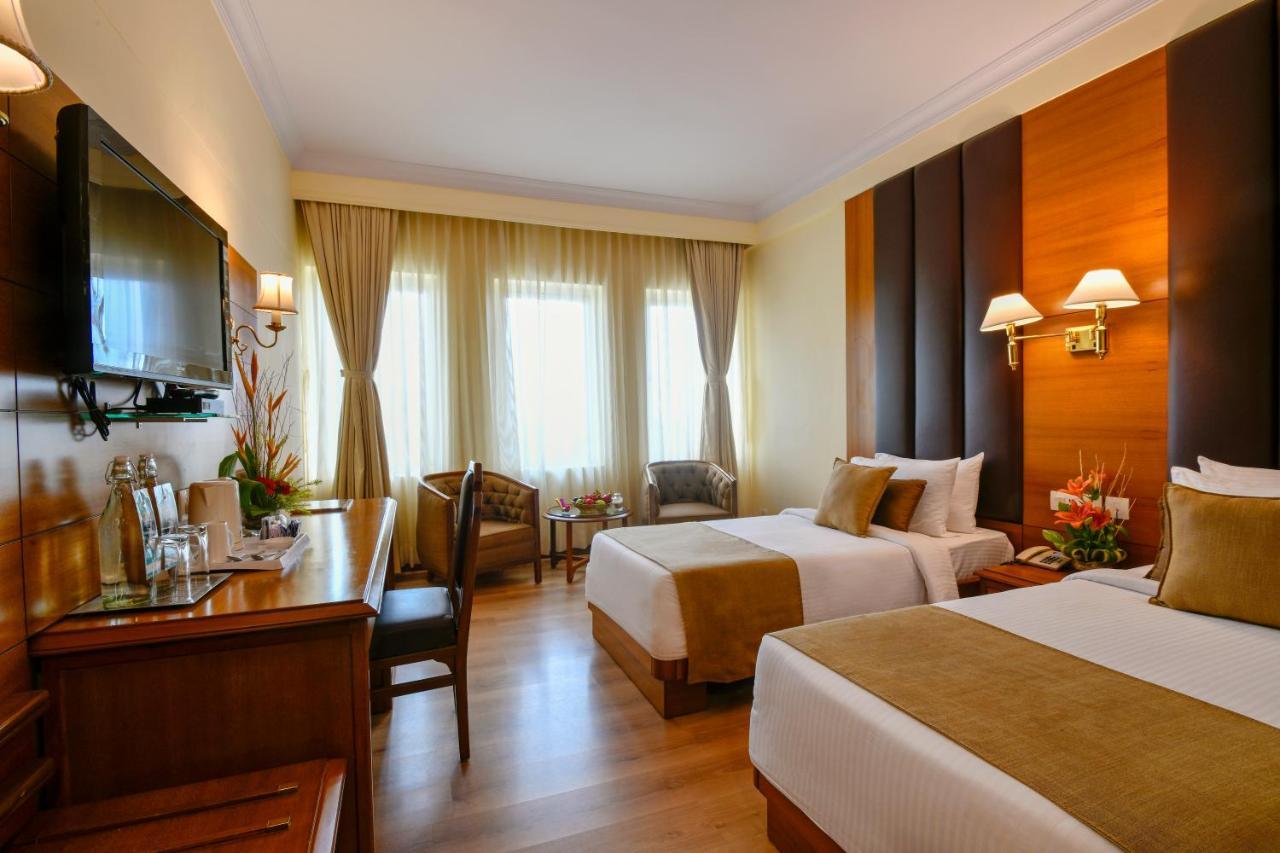 Peerless Hotel Καλκούτα Εξωτερικό φωτογραφία