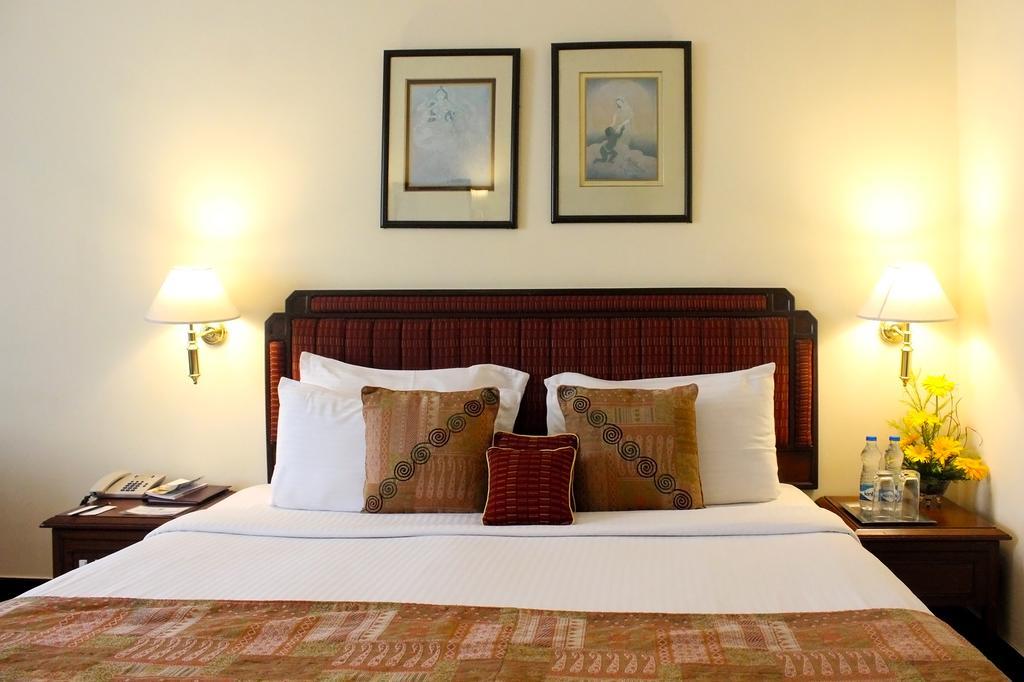 Peerless Hotel Καλκούτα Εξωτερικό φωτογραφία